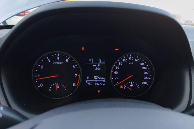 Used Hyundai Celesta 2018 1.6L Automatic GL Enjoyment Version China V Standard