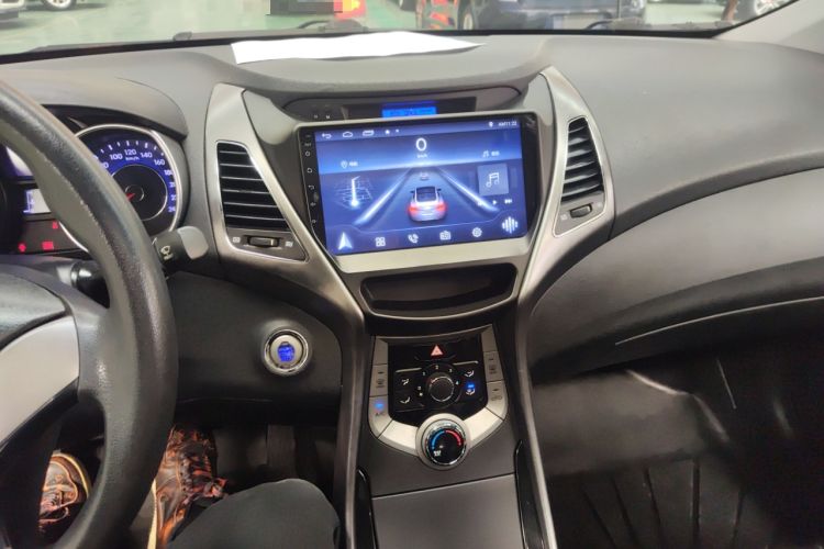 Used Hyundai Elantra (5th Generation / Langdong) 2012 1.6L Manual Leading Model
