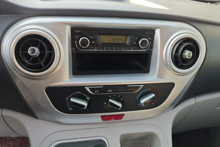 Used JAC Refine M3 2019 Creator Edition 1.8L Luxury Model
