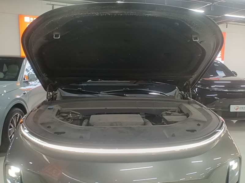 Used Li Auto L8 2023 Pro Model — 19
