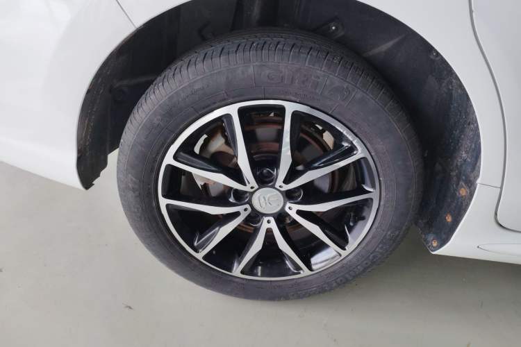 Used BYD Song MAX 2017 1.5T Automatic Smart Connect Prestige 7-Seater
