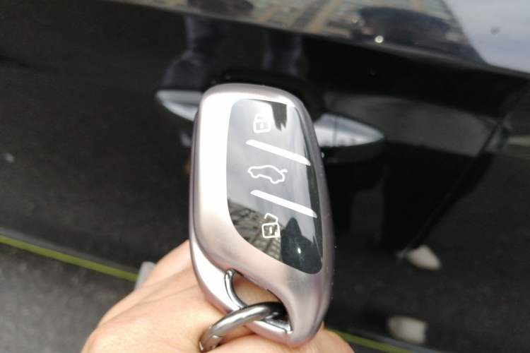 Used Roewe RX5 2020 PLUS 300TGI Automatic Ali National Trend Flagship Edition
