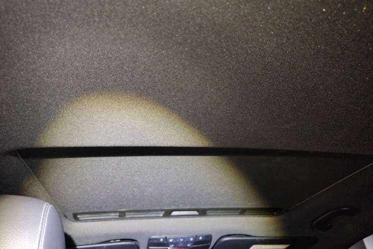 Used Mercedes-Benz GLC Coupe 2017 GLC 200 4MATIC Coupe SUV
