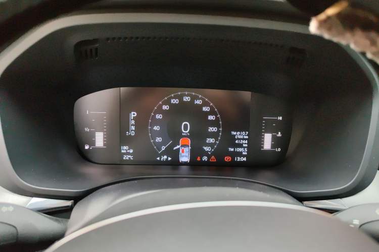 Used Volvo XC60 2021 T5 4x4 Smart Luxury Edition