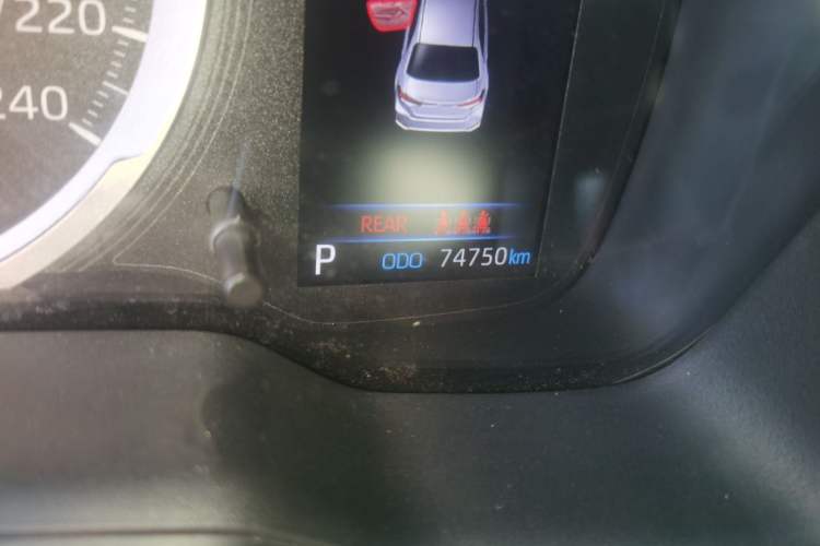 Used Toyota Corolla 2021 TNGA 1.5L CVT Pioneer Edition Odometer Close Up