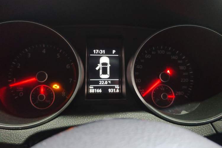 Used Volkswagen Golf GTI 2012 2.0 TSI GTI Instrument Cluster