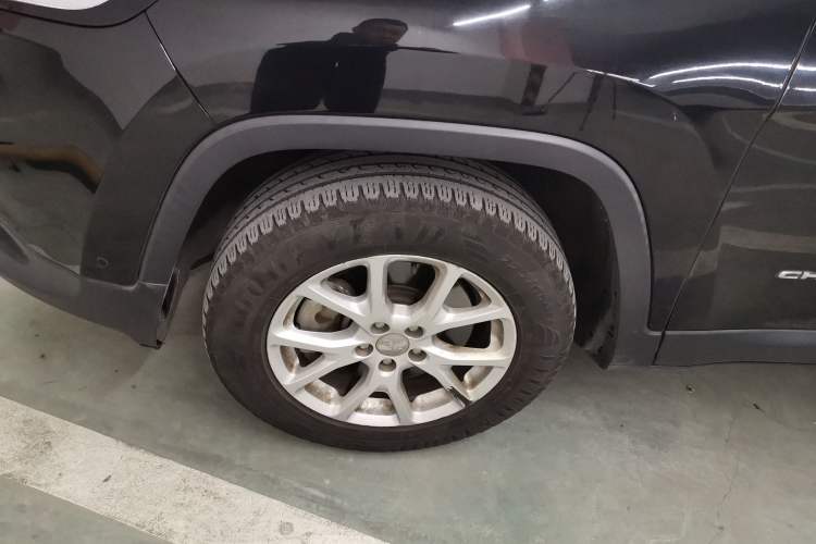 Used Jeep Cherokee 2016 2.4L Professional Edition