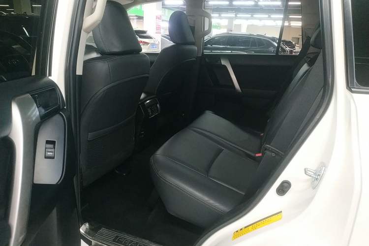 Used Toyota Prado 2014 2.7L Automatic Standard Edition