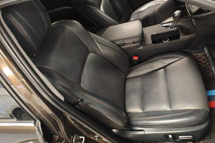 Used Toyota Crown 2015 2.0T Fashion Edition