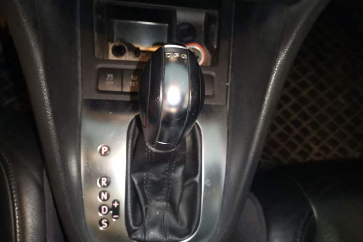 Used Volkswagen Golf 2012 1.4 TSI Automatic Comfort Edition Gear Lever