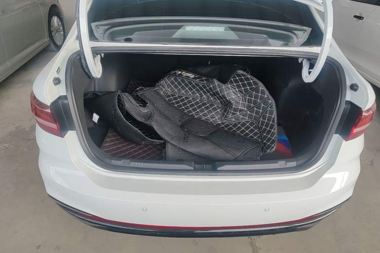 Used Volkswagen Lavida 2023 280TSI DSG Starry Sky Deluxe Edition

