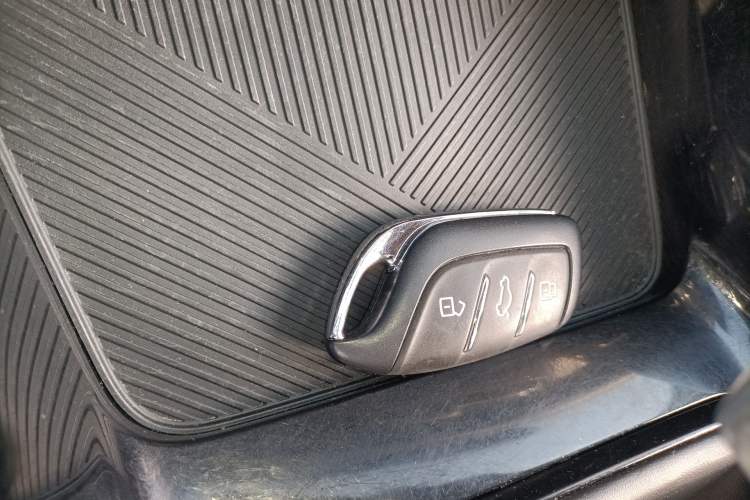 Used Roewe i5 2021 1.5L CVT Diamond Edition
