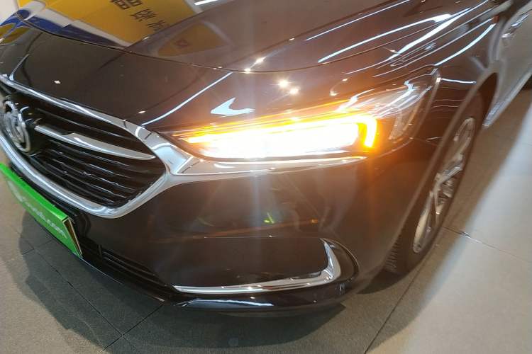 Used Buick LaCrosse 2022 652T Luxury Version
