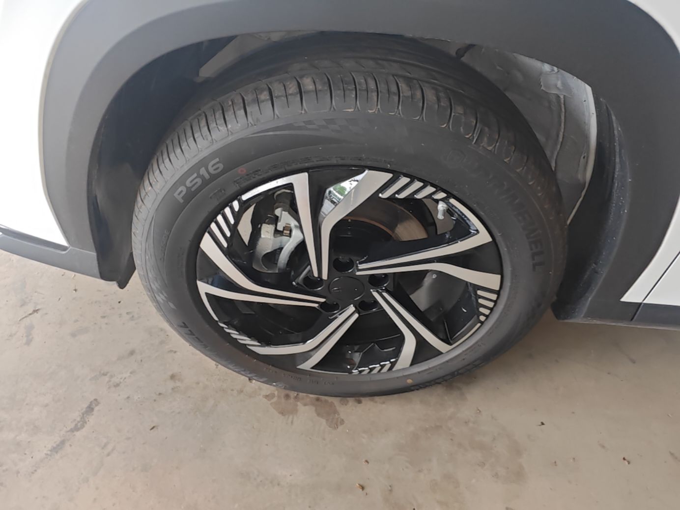 Geely Auto Emgrand X7 Sport 2024 1.5TD Smart Connect+ — снимка 10