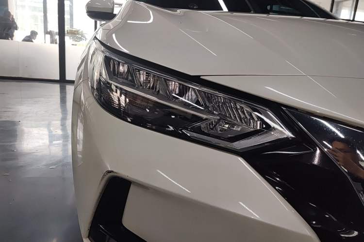 Used Nissan Sylphy 2022 1.6L XL CVT Enjoyment Edition Right Front Headlight