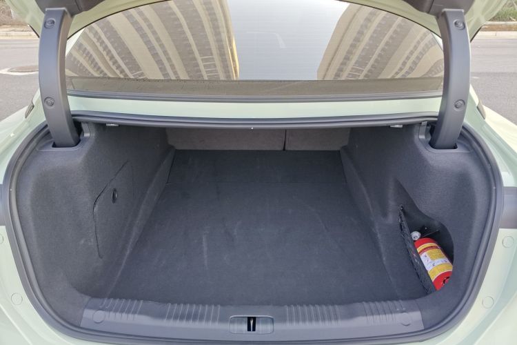 Used Hongqi EH7 2024 760 Pro+ Four-Wheel Drive Version
