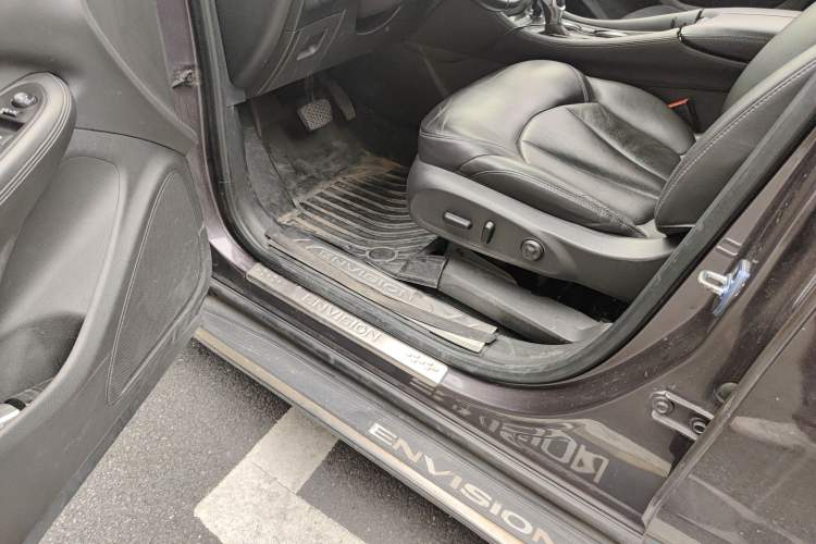 Used Buick Envision 2018 20T Two-Wheel-Drive Elite Model Driver Seat