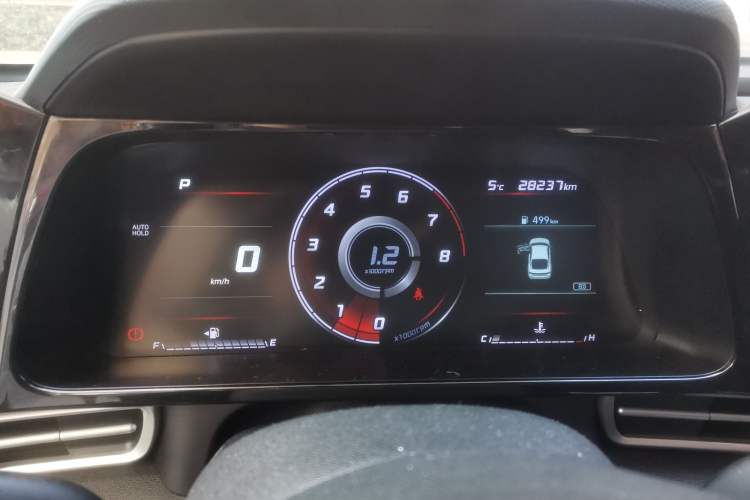 Used Hyundai Elantra 2021 1.5L CVT GLX Elite Edition
