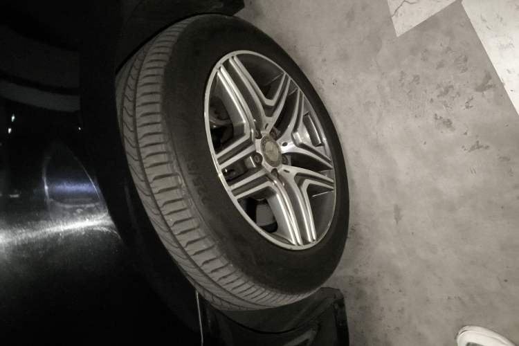 Used Mercedes-Benz V-Class 2017 2.0T Basic Extended Middle East