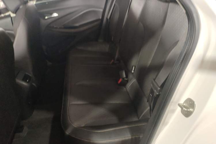 Used Buick Verano 2023 Pro Enjoyment Edition Left Rear Seat
