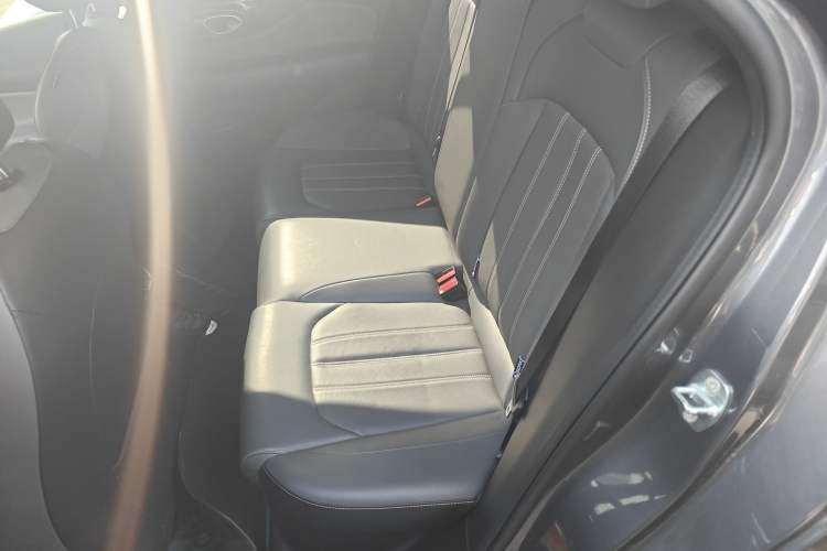 Used GAC Trumpchi EMPOW 2024 270T DCT Yingbao R-Style Edition
