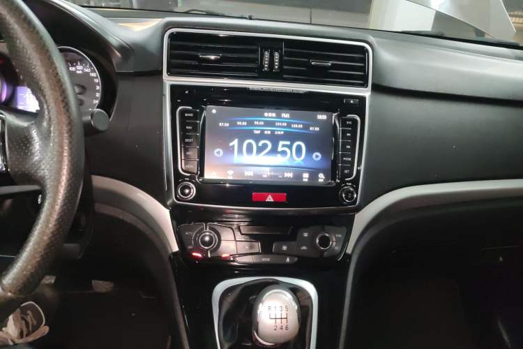 Used Haval H6 2014 Sport Version 1.5T Manual Two-Wheel Drive Elite Edition