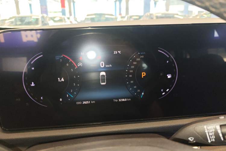 Used Ford Equator Sport 2023 EcoBoost 170 Platinum Edition
