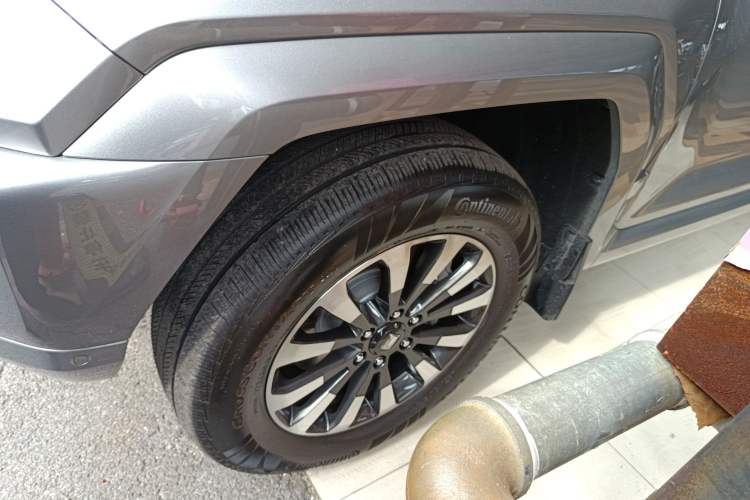 Used Tank 700 New Energy 2024 Hi4-T Extreme Edition Left Front Wheel Hub