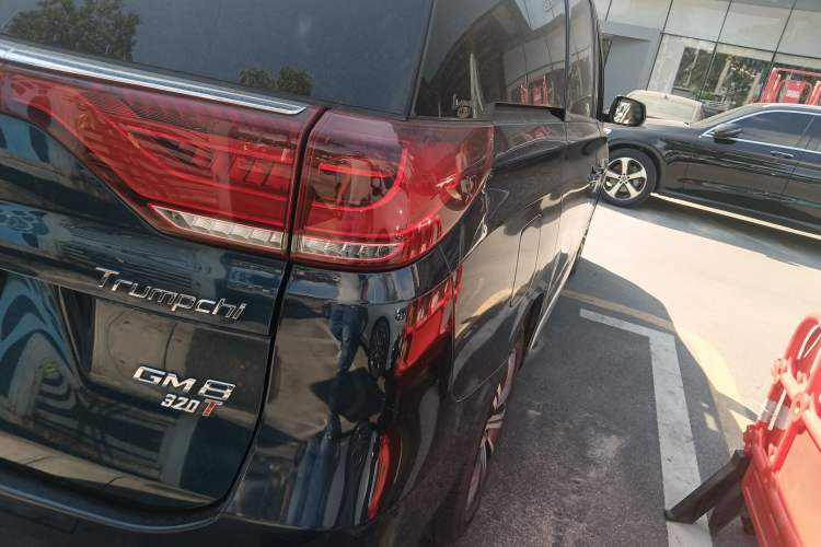 Used GAC Trumpchi M8 2018 320T Luxury Edition
