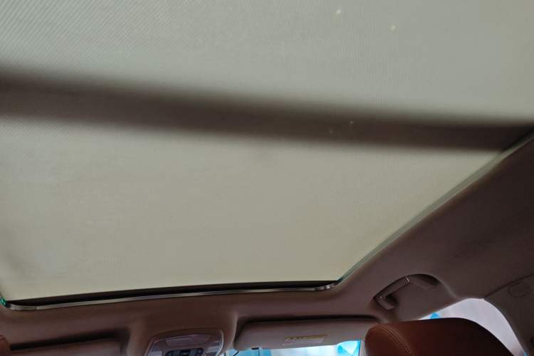 Used Zotye T700 2017 1.8T Dual-Clutch Prestige Model