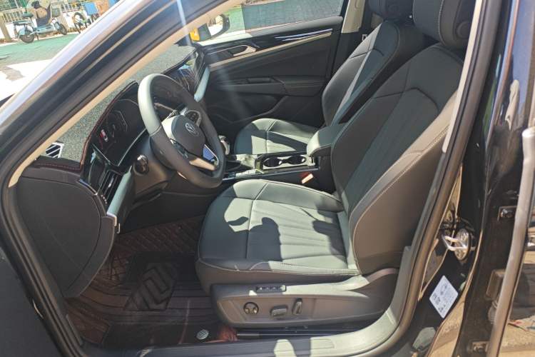 Used Volkswagen Passat 2026 Model, Outstanding 380TSI Longteng Edition Left Front Seat