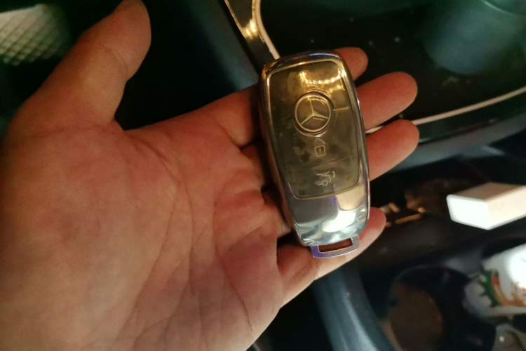 Used Mercedes-Benz Vito 2020 2.0T Business Version 7 Seats