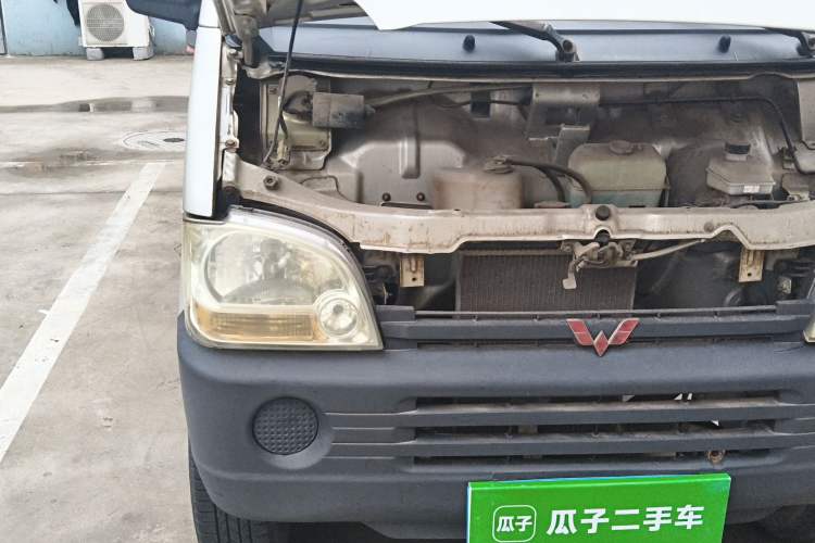 Used Wuling Zhiguang 2010 1.0L Liye Edition Right Front Headlight