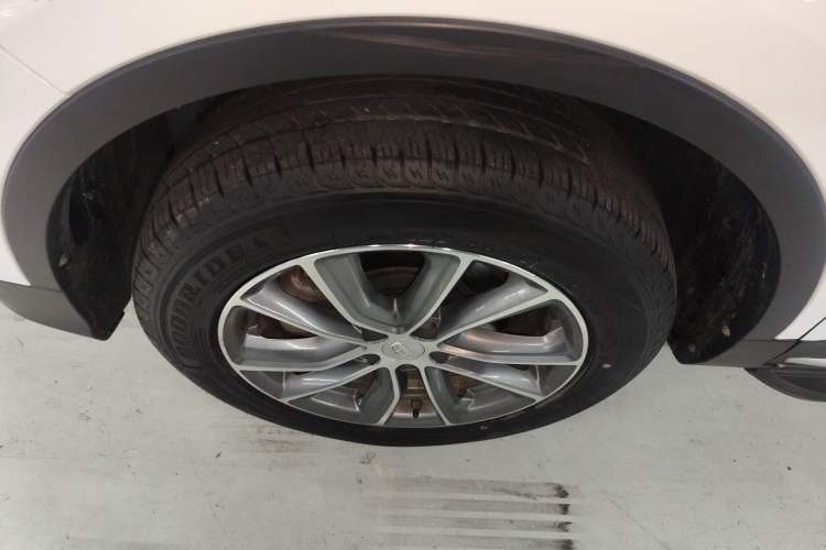 Used Geely Auto Emgrand X7 Sport 2020 1.8TD DCT Two-Wheel Drive Zhiya Model