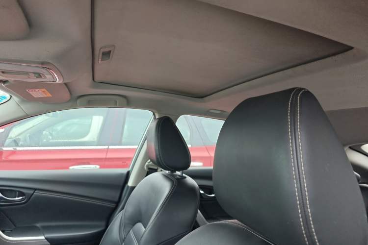 Used Venucia T90 2017 2.0L CVT Smart Edition