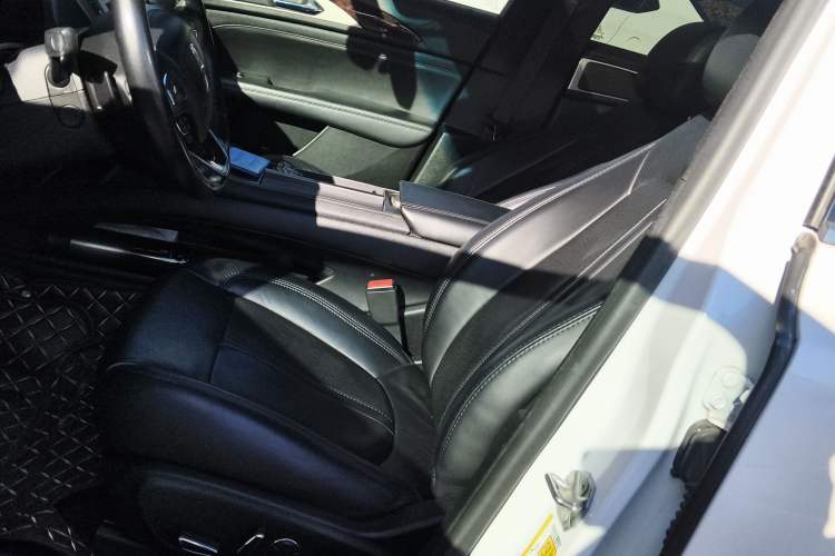 Used Lincoln MKZ 2017 2.0T Luxury Edition