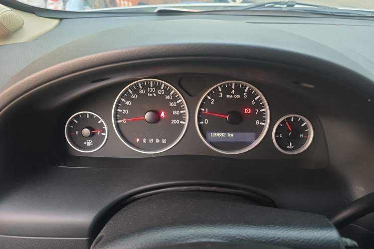 Used Buick GL8 2014 2.4L Executive Edition Instrument Cluster