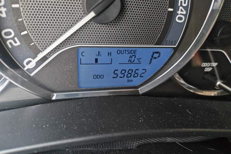 Used Toyota Corolla 2017 Revised Version 1.6L S-CVT GL