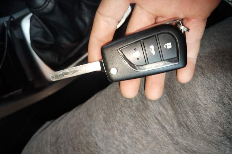 Used Toyota Corolla 2017 Revised Version 1.2T Manual GL-i