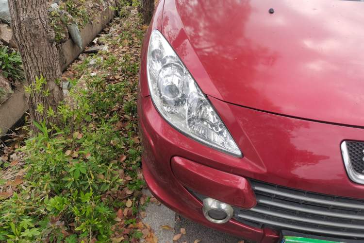 Used Peugeot 307 2010 Hatchback 1.6L Manual Comfort Edition