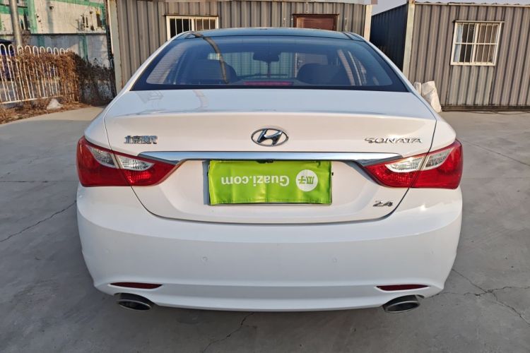 Used Hyundai Sonata 2014 2.4L Automatic Luxury Version China IV Standard Rear