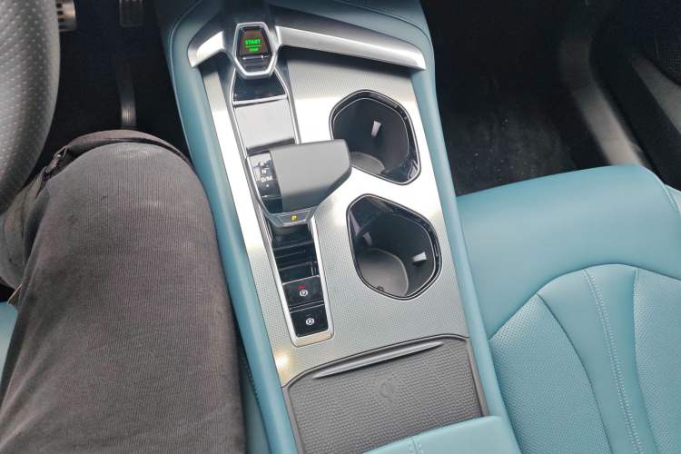 Used MG 7 2023 2.0T Automatic Trophy+ Ignition Glory Edition
