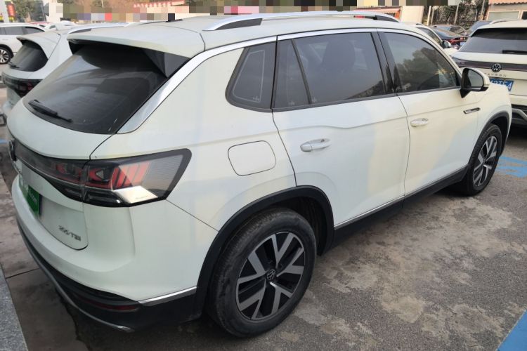 Used Volkswagen Tayron 2023 300TSI Two-Wheel-Drive Luxury Plus Advanced Edition
