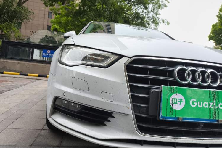 Used Audi A3 2016 Limousine 40 TFSI Style Edition Right Front Headlight