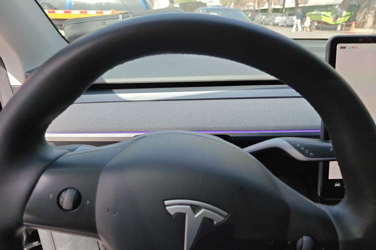 Used Tesla Model Y 2023 Rear-Wheel-Drive Version