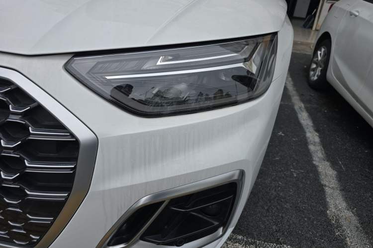 Used Audi Q5L 2022 40T RS Package Performance Model