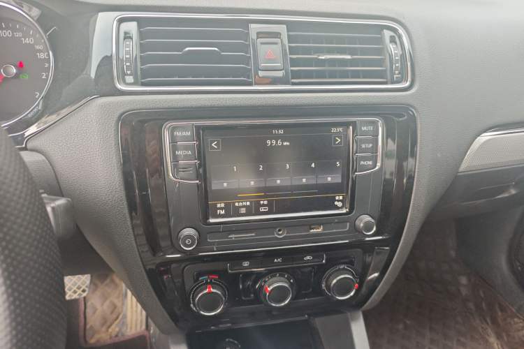 Used Volkswagen Sagitar 2017 1.6L Automatic Comfort Model