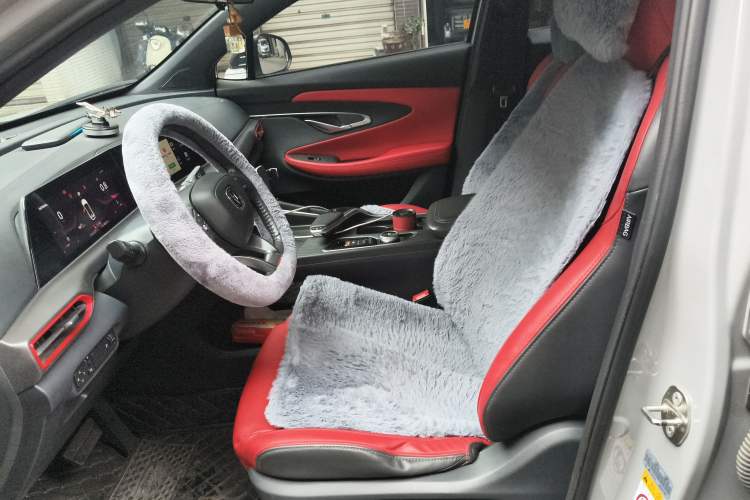 Used Changan UNI-T 2020 1.5T Prestige Version
