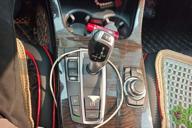 Used BMW X3 2011 xDrive28i Luxury Model Gear Lever