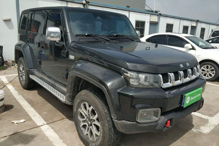 Used BAIC Off-Road BJ40 2023 2.0T Automatic Four-Wheel Drive Urban Hunter Edition Chivalrous Type Exterior 1